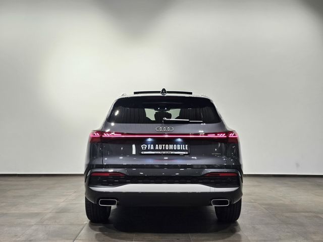 Audi Q5 TFSI S Line Pano Beifahrerdis.AHK 360'' 20 Zo