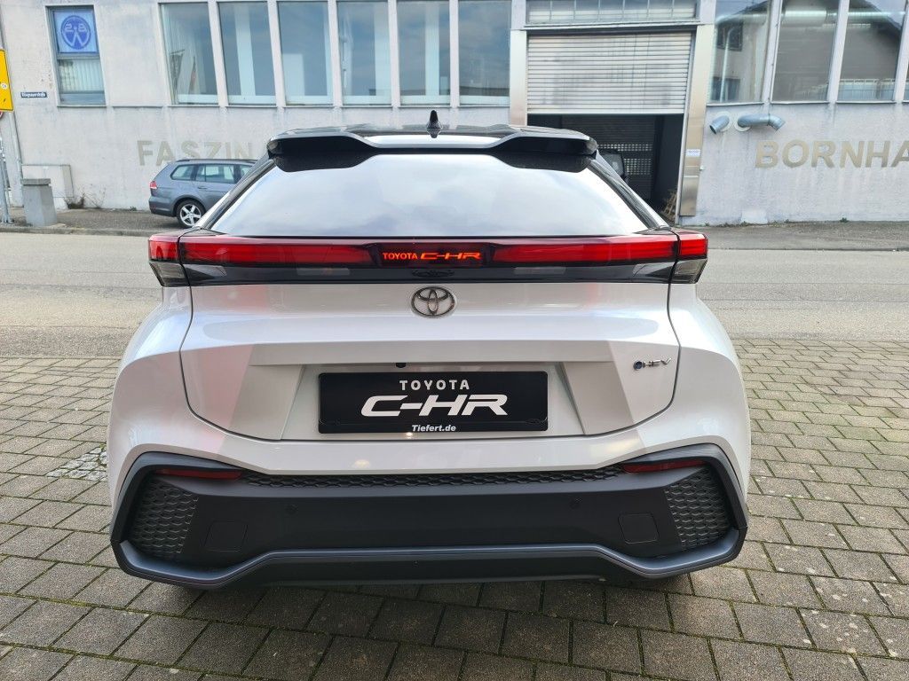 Toyota C-HR 1.8 Hybrid - Samsaru's Car Outlet