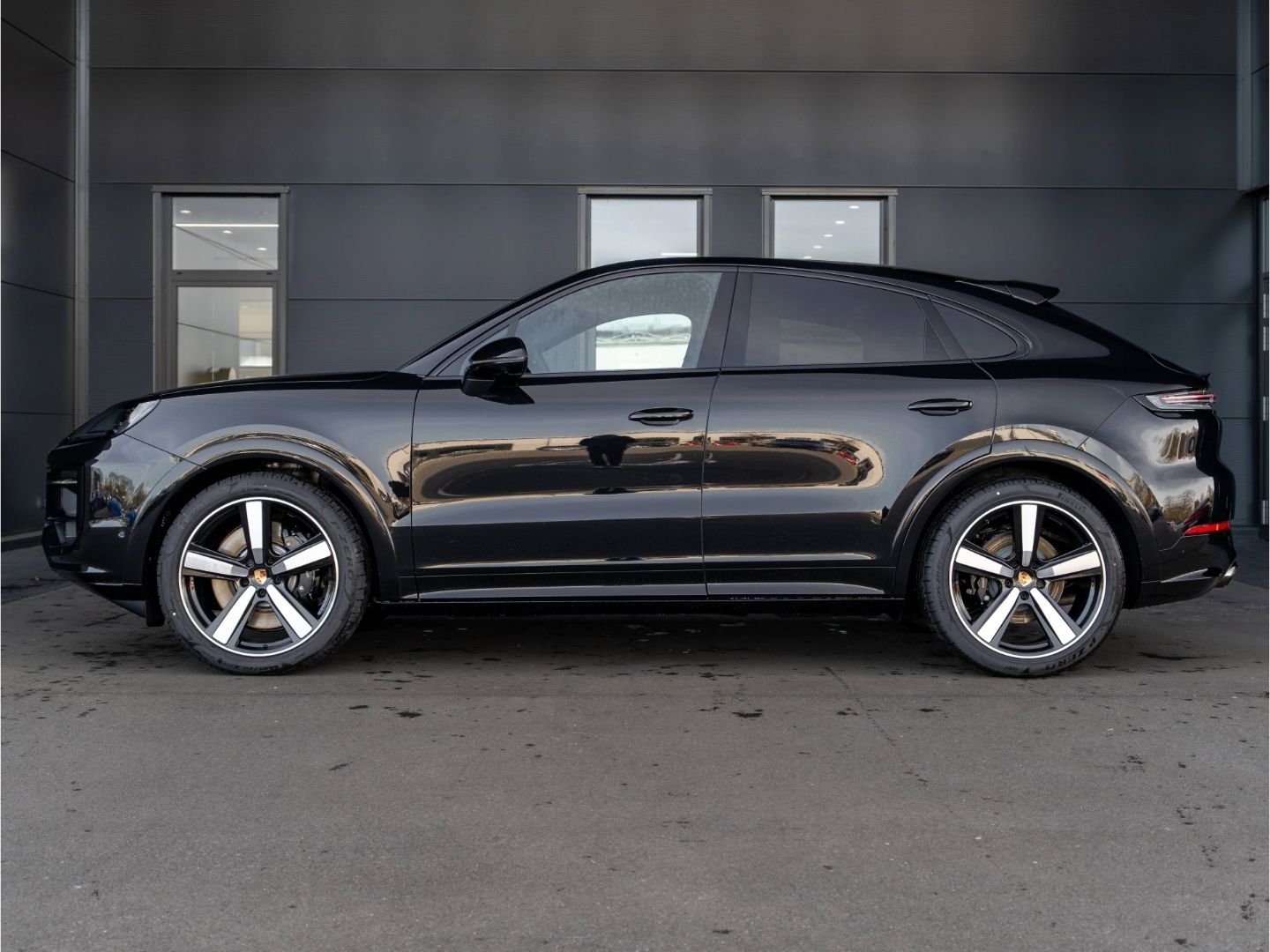 Porsche Cayenne S Coupe AHK SportDesign BOSE HD-Matrix