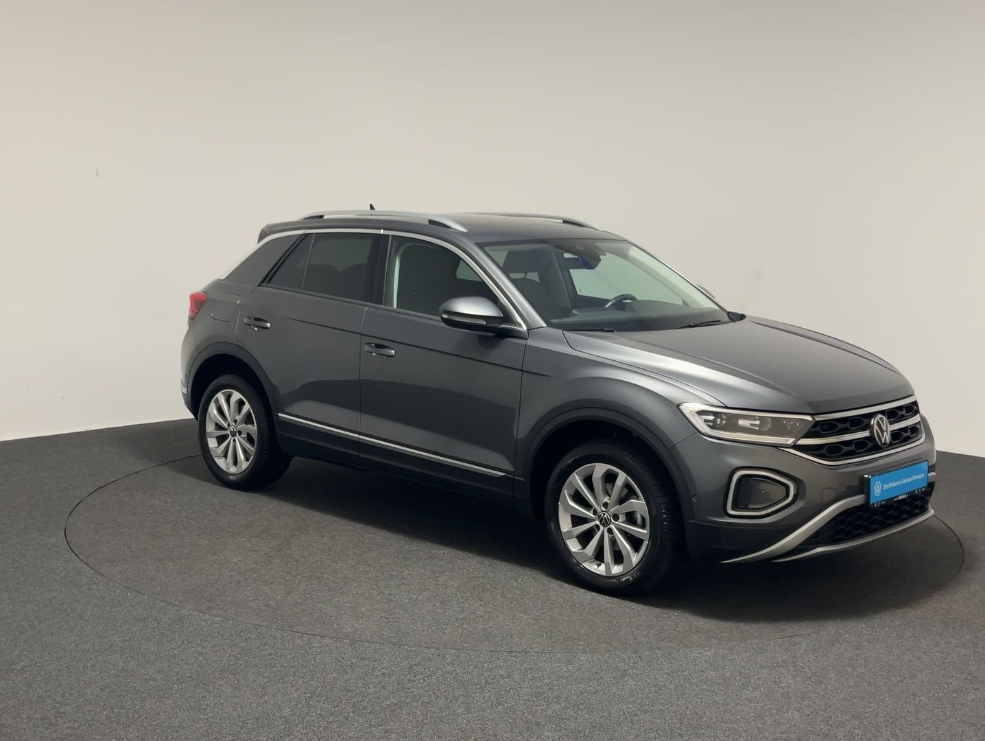 Volkswagen T-ROC 1.5 TSI DSG Style - Samsaru's Car Outlet