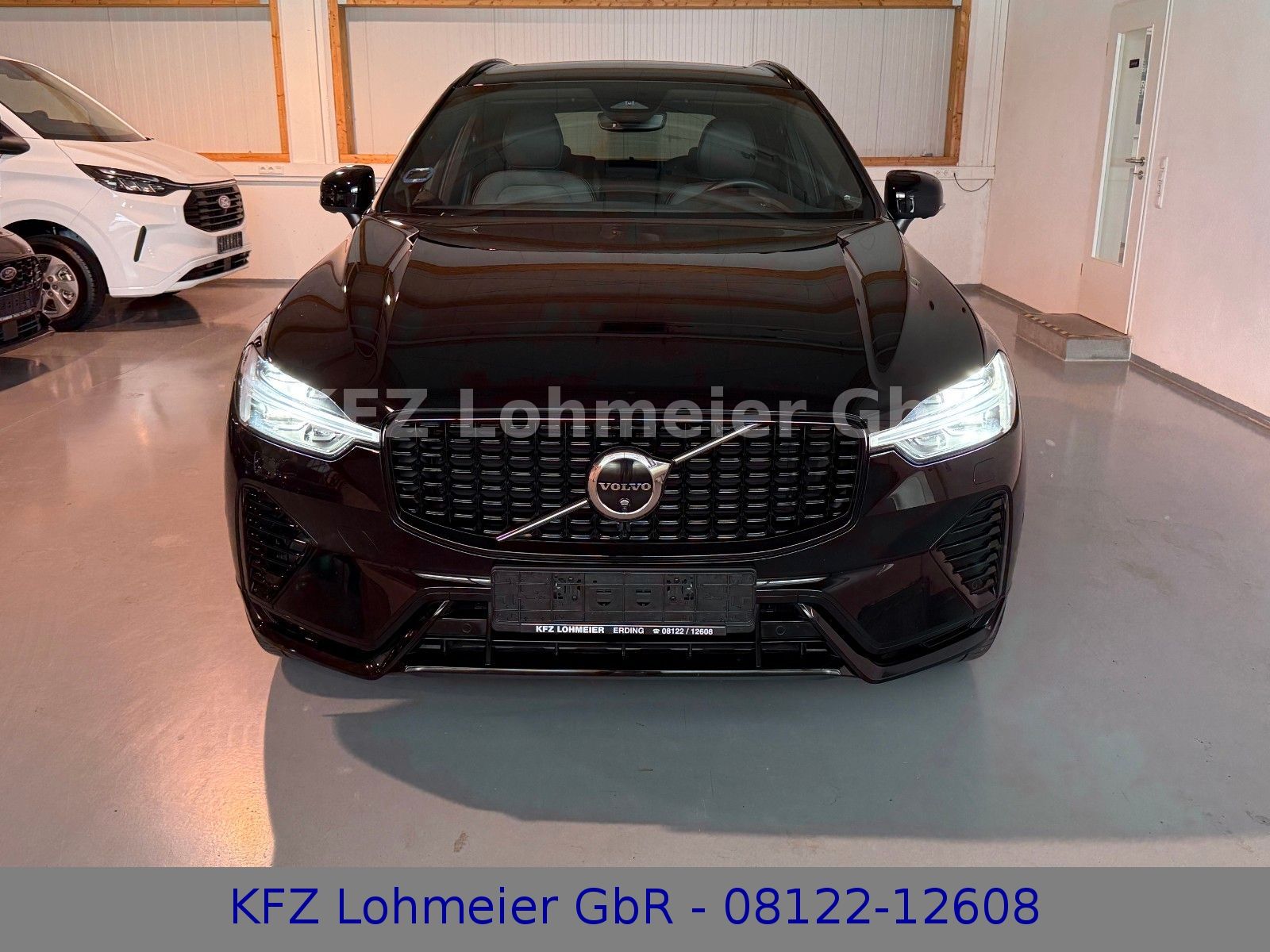 Volvo XC60 R Design Recharge Plug-In Hybrid AWD *Voll*