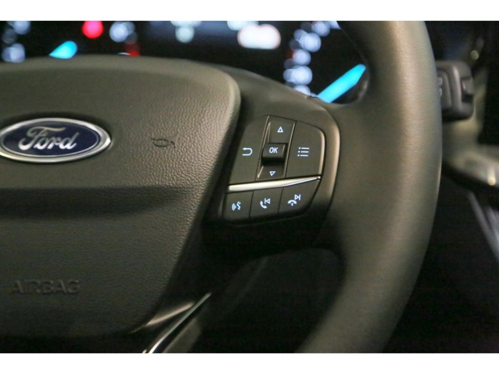 Ford Focus 1.0 MHEV Aut. Titanium Panorama ACC BLIS K