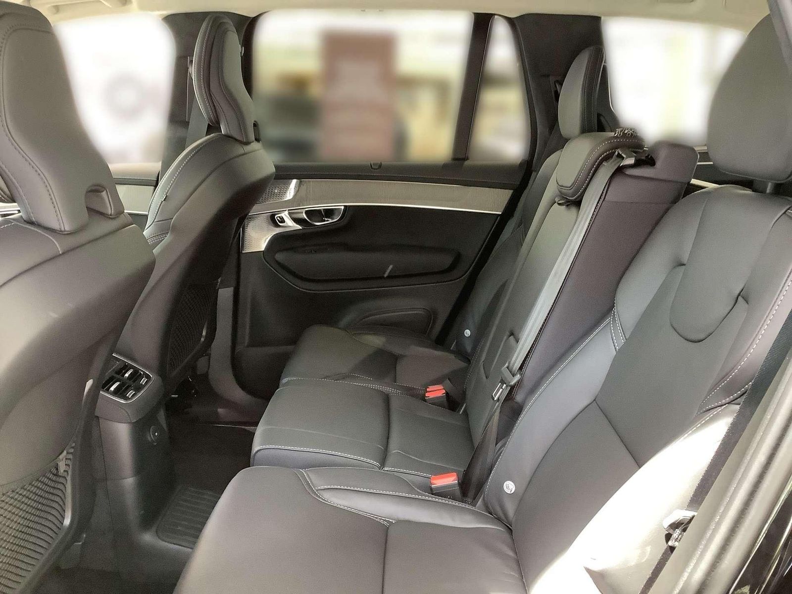 Volvo XC90 Ultra Dark Recharge Plug-In Hybrid AWD