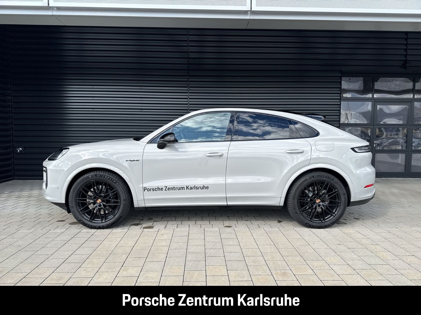 Porsche Cayenne E-Hybrid Coupe Black Edition Clubleder