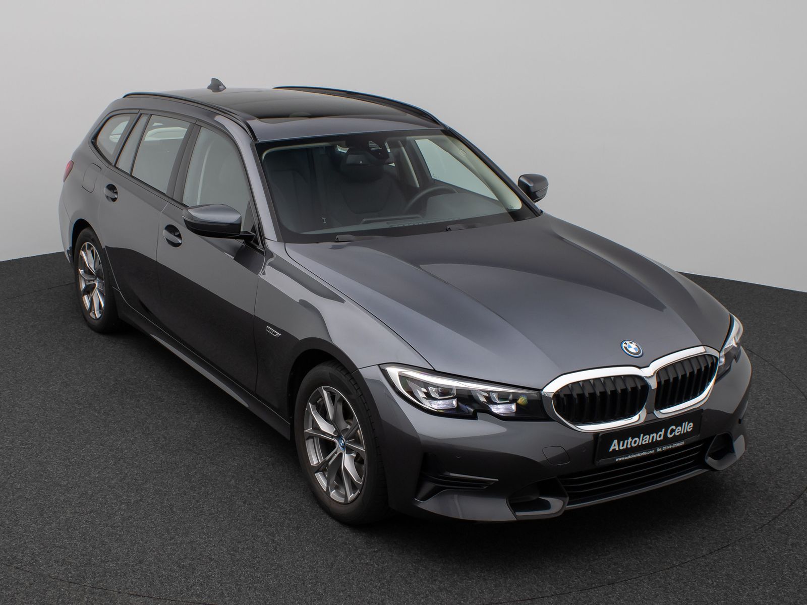 BMW 320e Sport Line - Samsaru's Car Outlet
