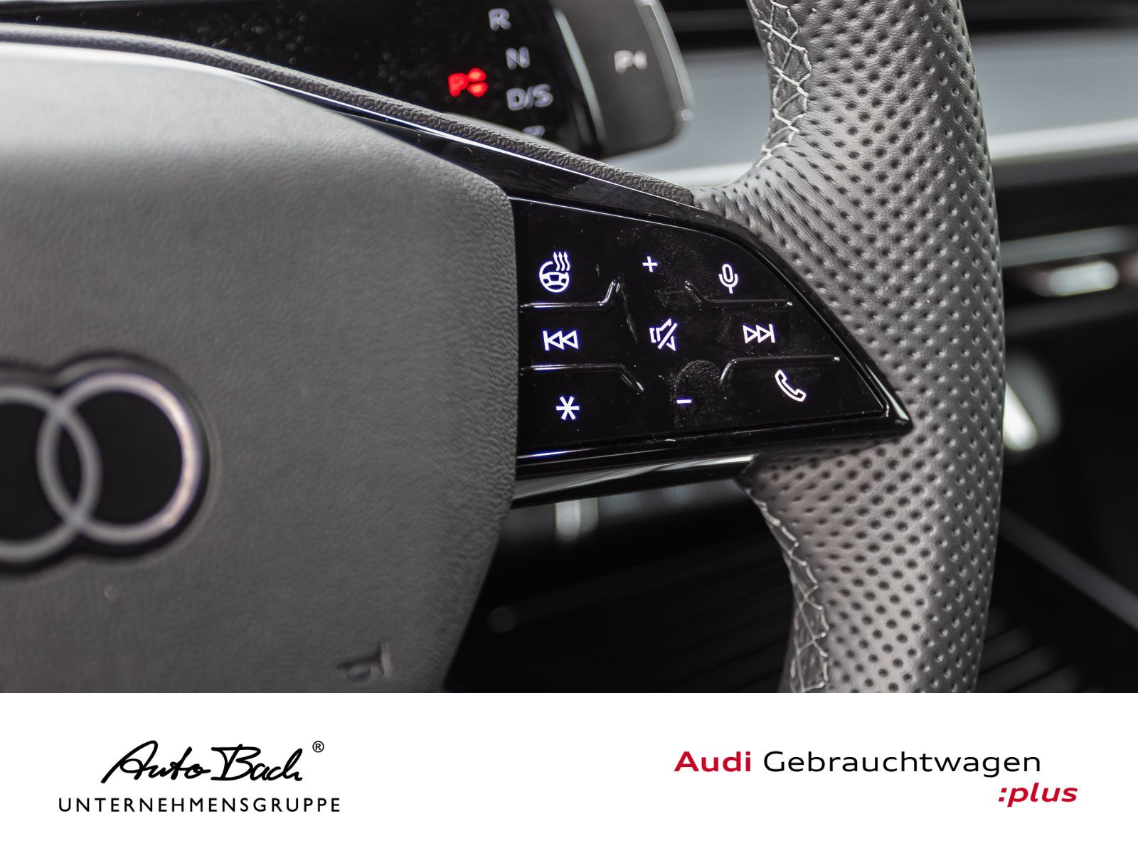 Audi Q3 S line TFSI Stronic Navi LED CarPlay ACC AHK
