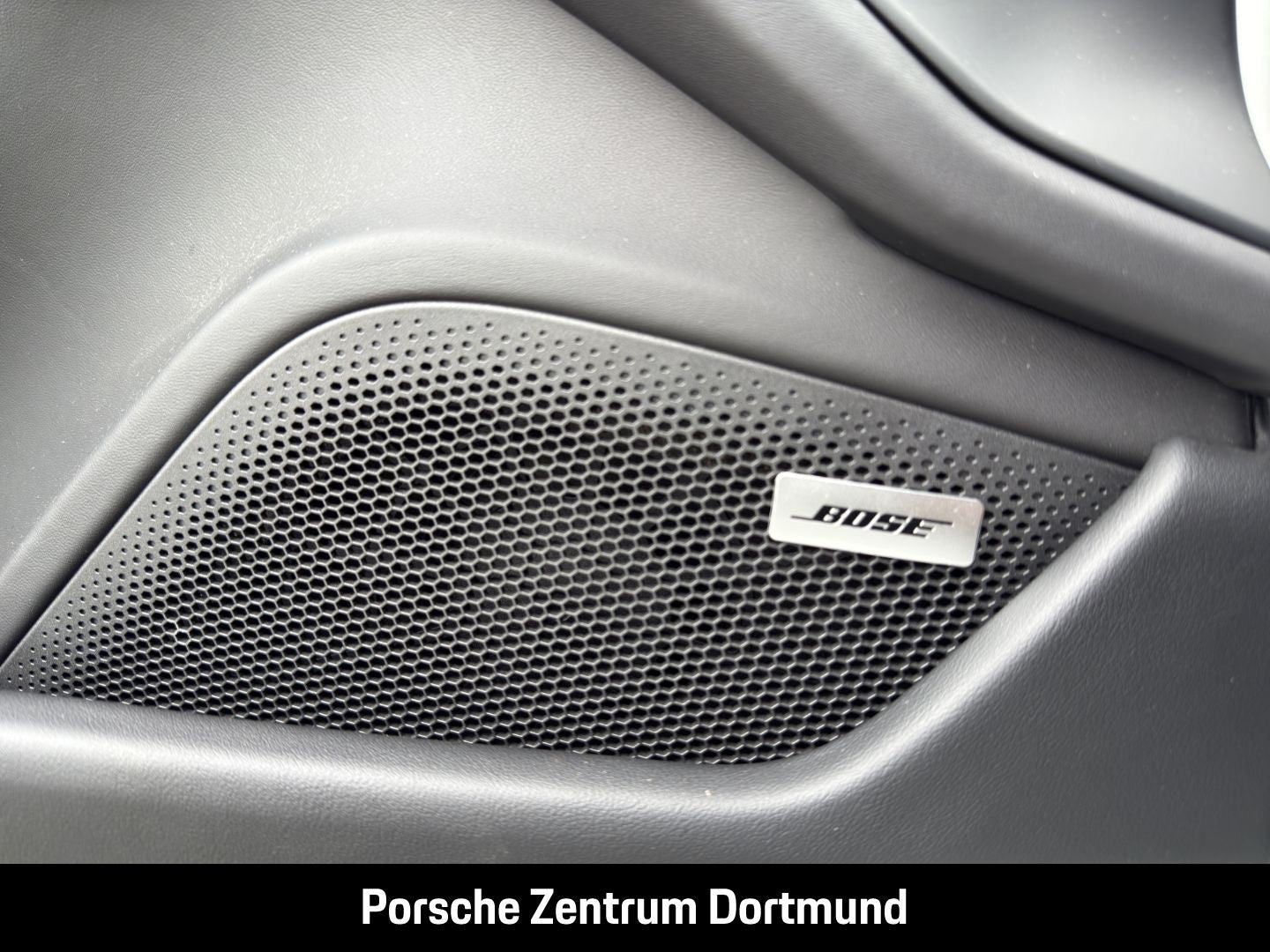 Porsche Taycan 4S BOSE Panoramadach Performancebatterie+