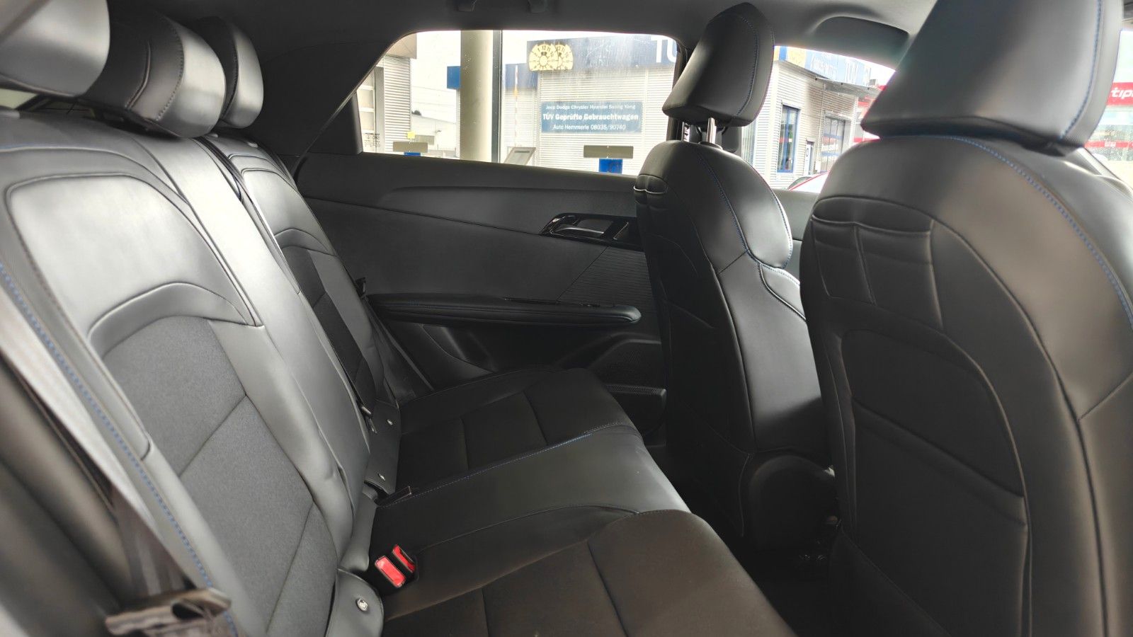 MG4 Luxury,Sitz Hz*lenkHz*PDC+360*