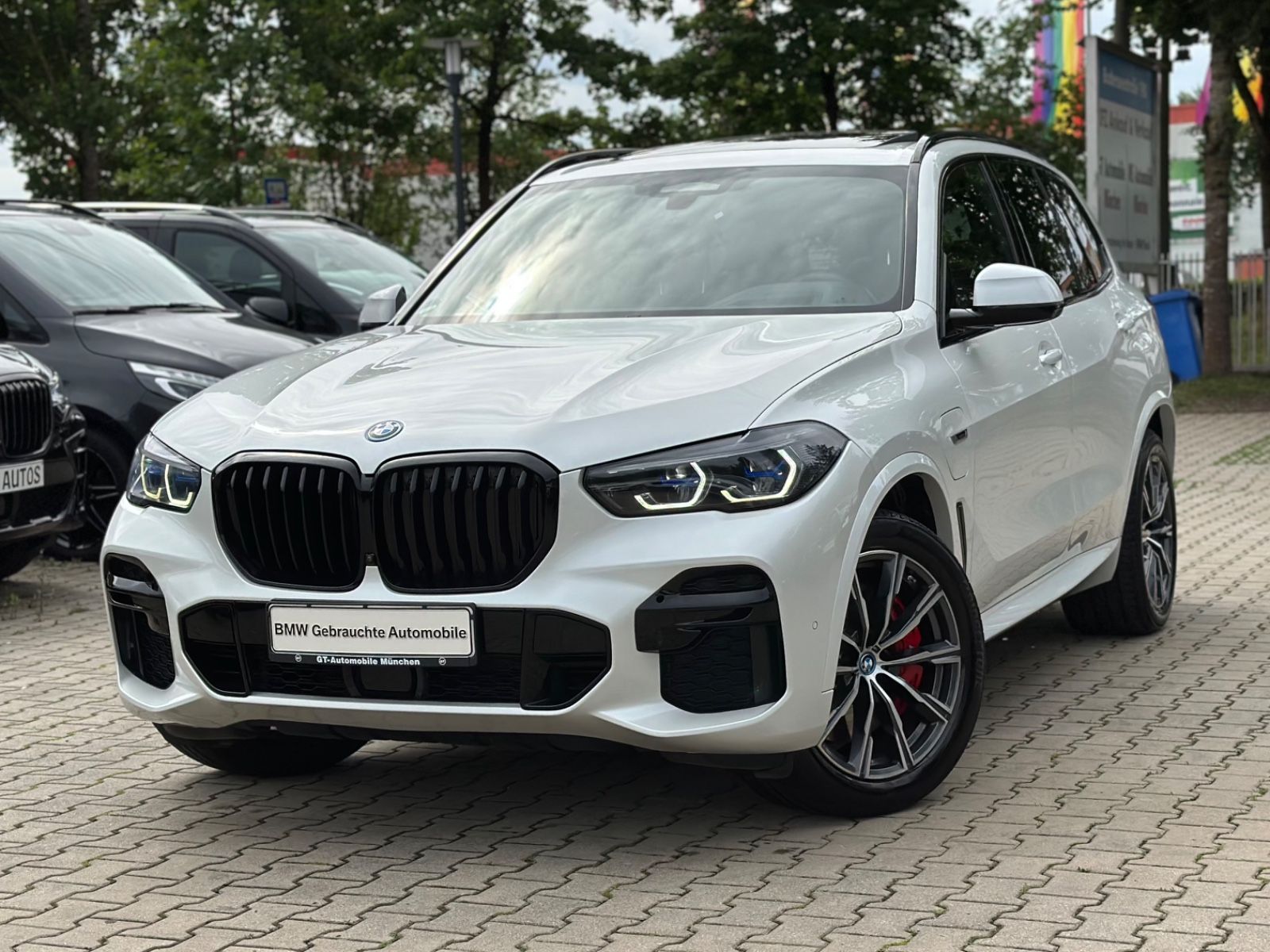 BMW X5 xDrive45e M-Sportpaket 360° Sky-Lounge AHK