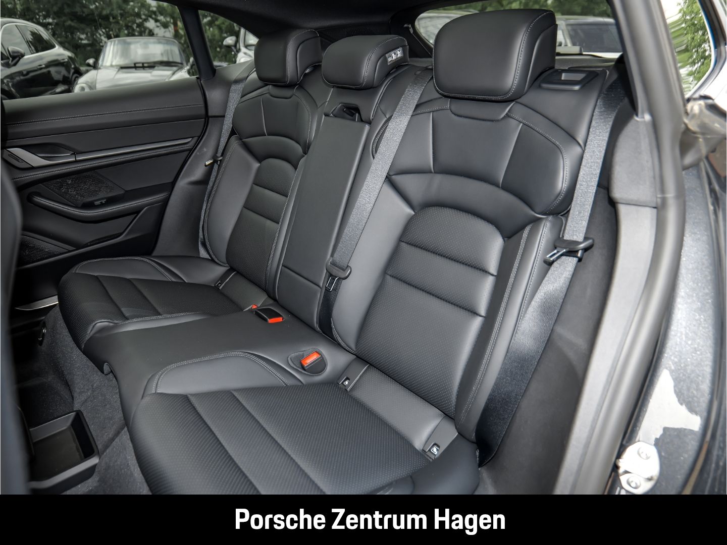 Porsche Taycan 4 Cross Turismo LED-Matrix Surround-View
