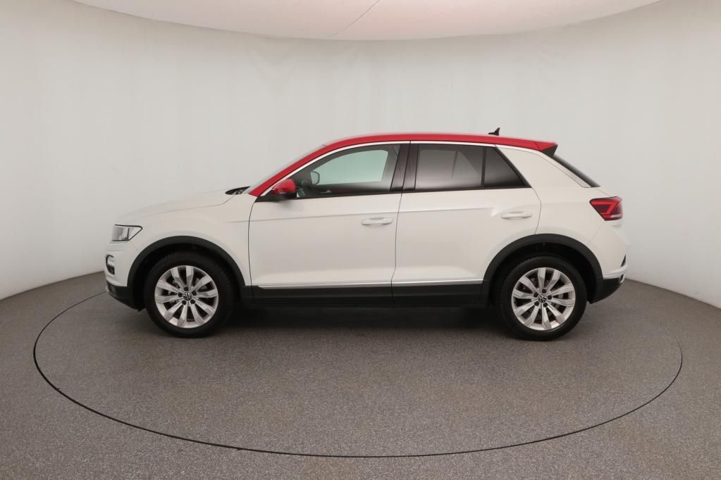 Volkswagen T-Roc 1.5 TSI DSG - Samsaru's Car Outlet