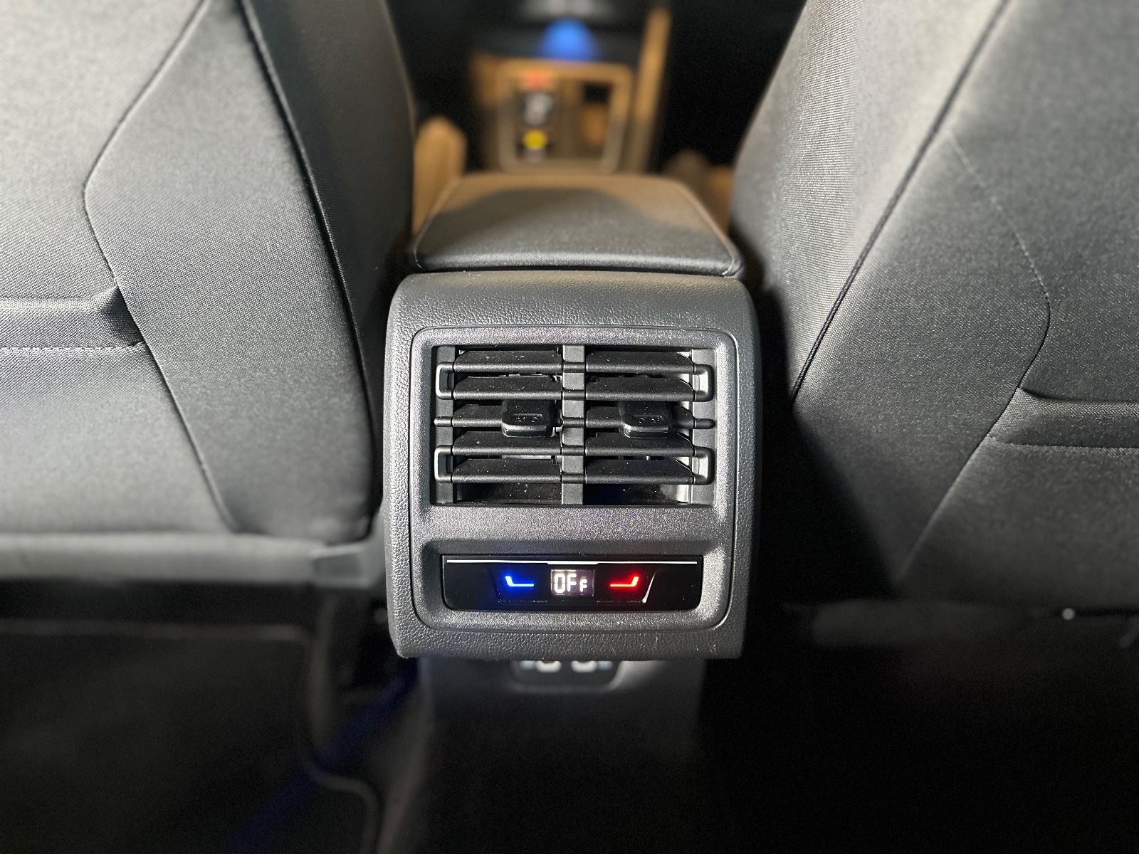 Volkswagen Golf 8 Lim. GTD - Samsaru's Car Outlet