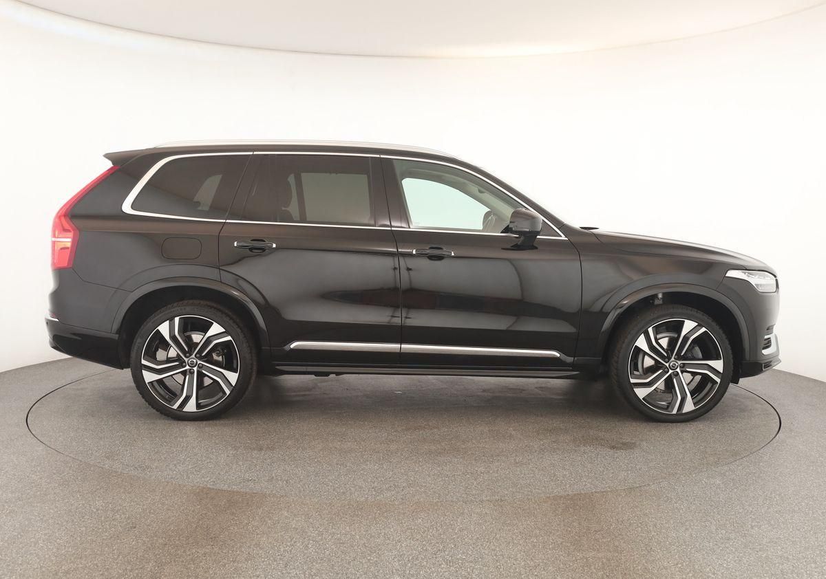 Volvo XC90 B5 AWD Plus Bright 7S LED Pano Navi AHK 22"