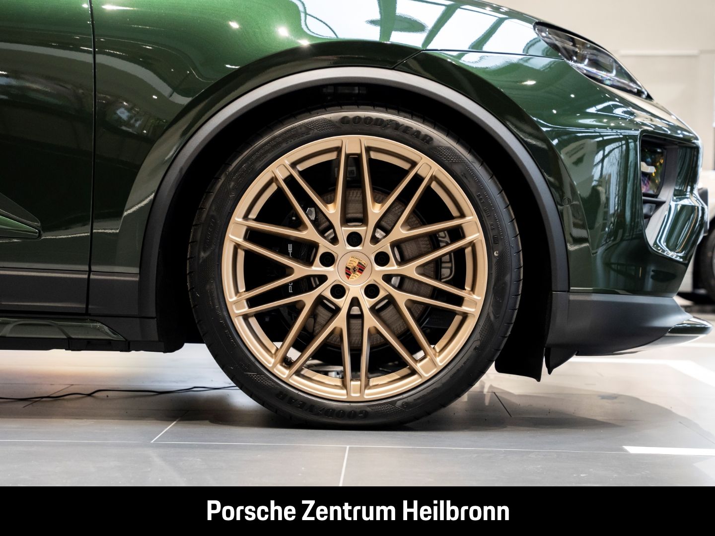 Porsche Macan 4S Offroad-Design PASM Felgen-Neodyme