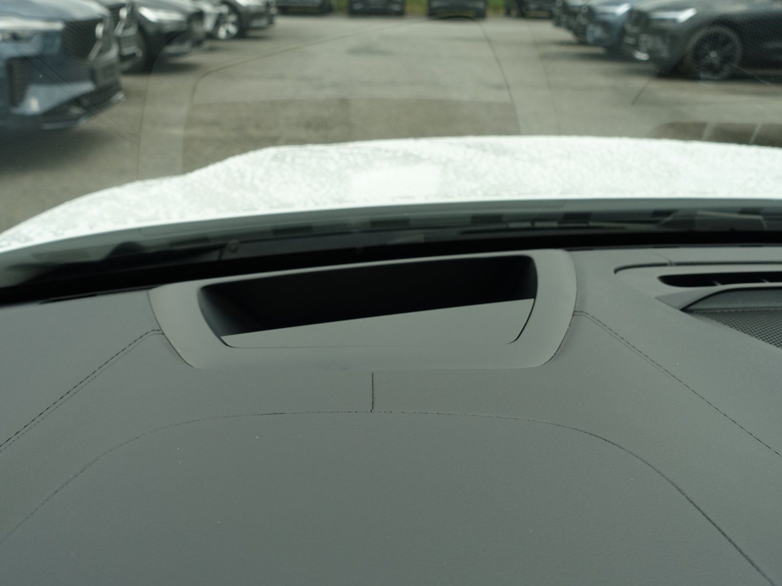 Volvo V60 Ultra Dark T8 AWD PANO/B&W/HUD/360°MASSAGE