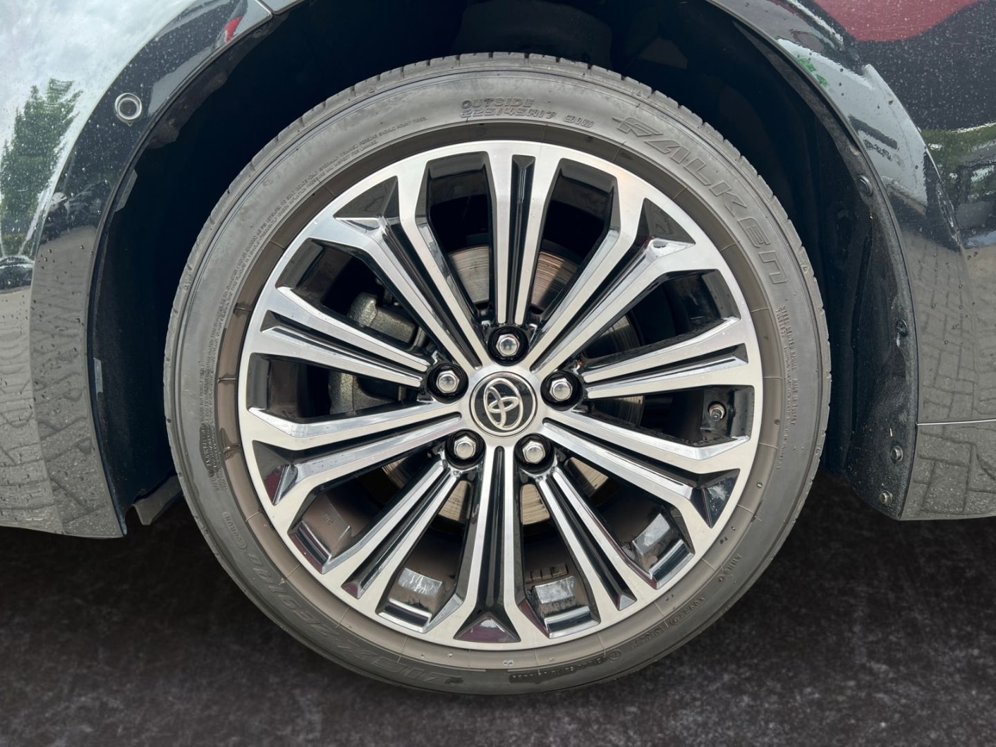 Toyota Corolla 2.0 Hybrid TS - Samsaru's Car Outlet