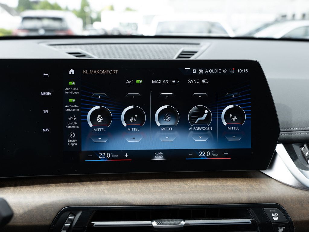 BMW X1 xDrive 23d X-Line - Samsaru's Car Outlet