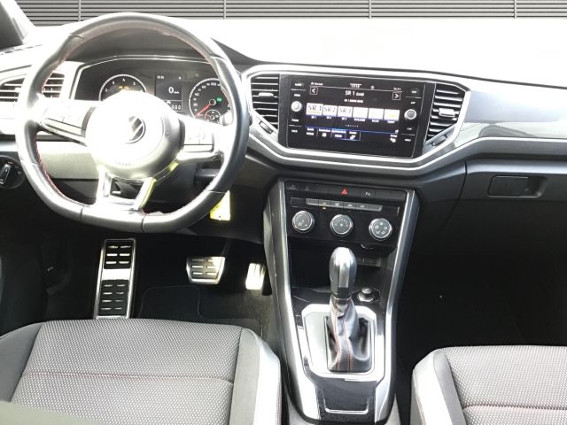 Volkswagen T-Roc Sport DSG - Samsaru's Car Outlet