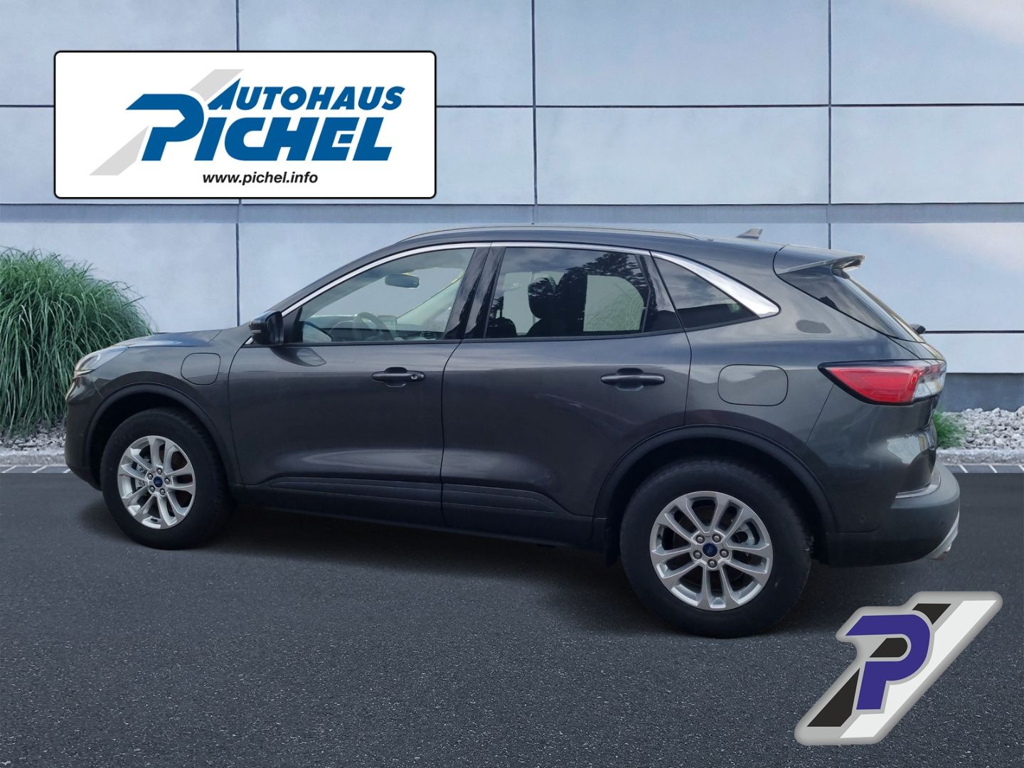 Ford Kuga Plug-In Hybrid Titanium X - Samsaru's Car Outlet