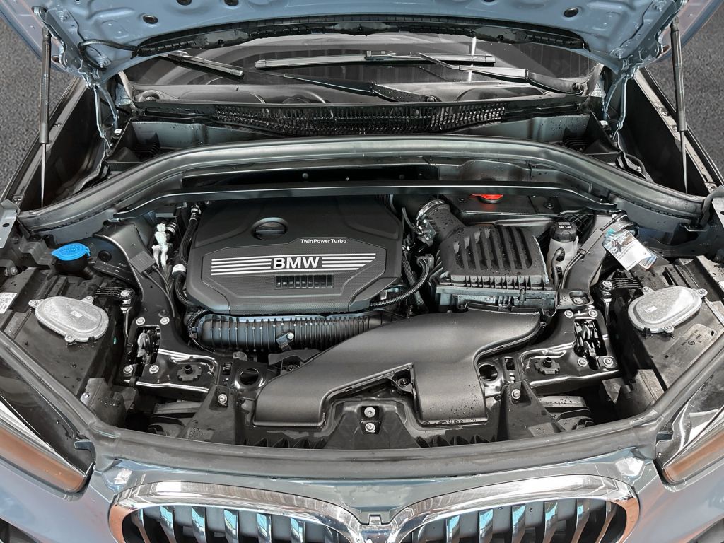 BMW X1 xDrive25i Aut. Sport Line - Samsaru's Car Outlet