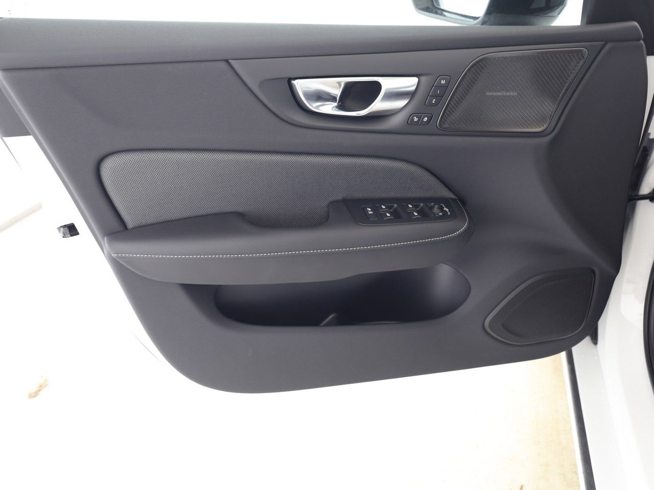 Volvo S60 B4 Plus Dark !!STANDHZG.+PANO+360°+ACC+BLIS!