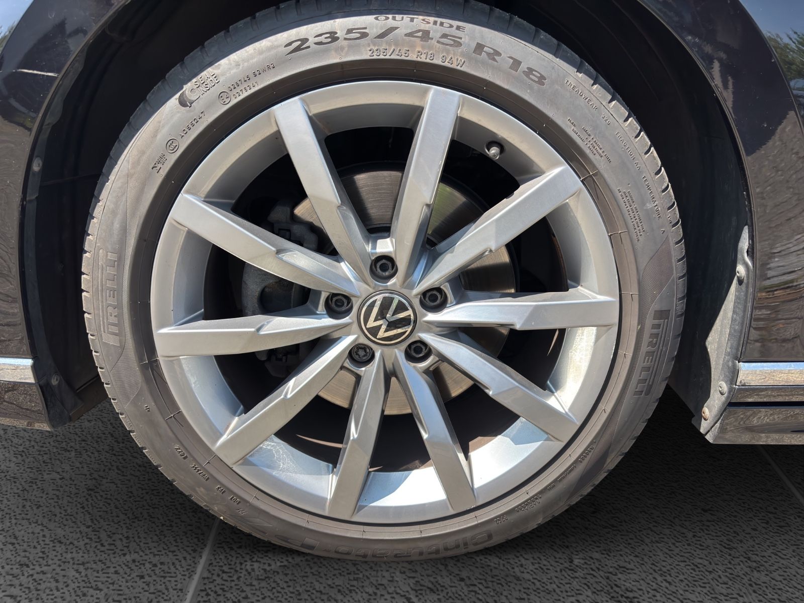 Volkswagen Passat R Line - Samsaru's Car Outlet