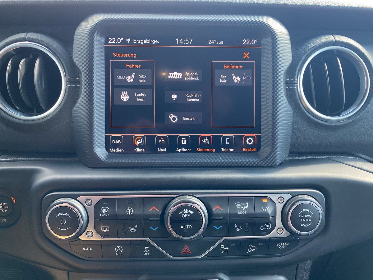 Jeep Wrangler UNLIMITED SAHARA SKY ONE KAMERA+NAVI