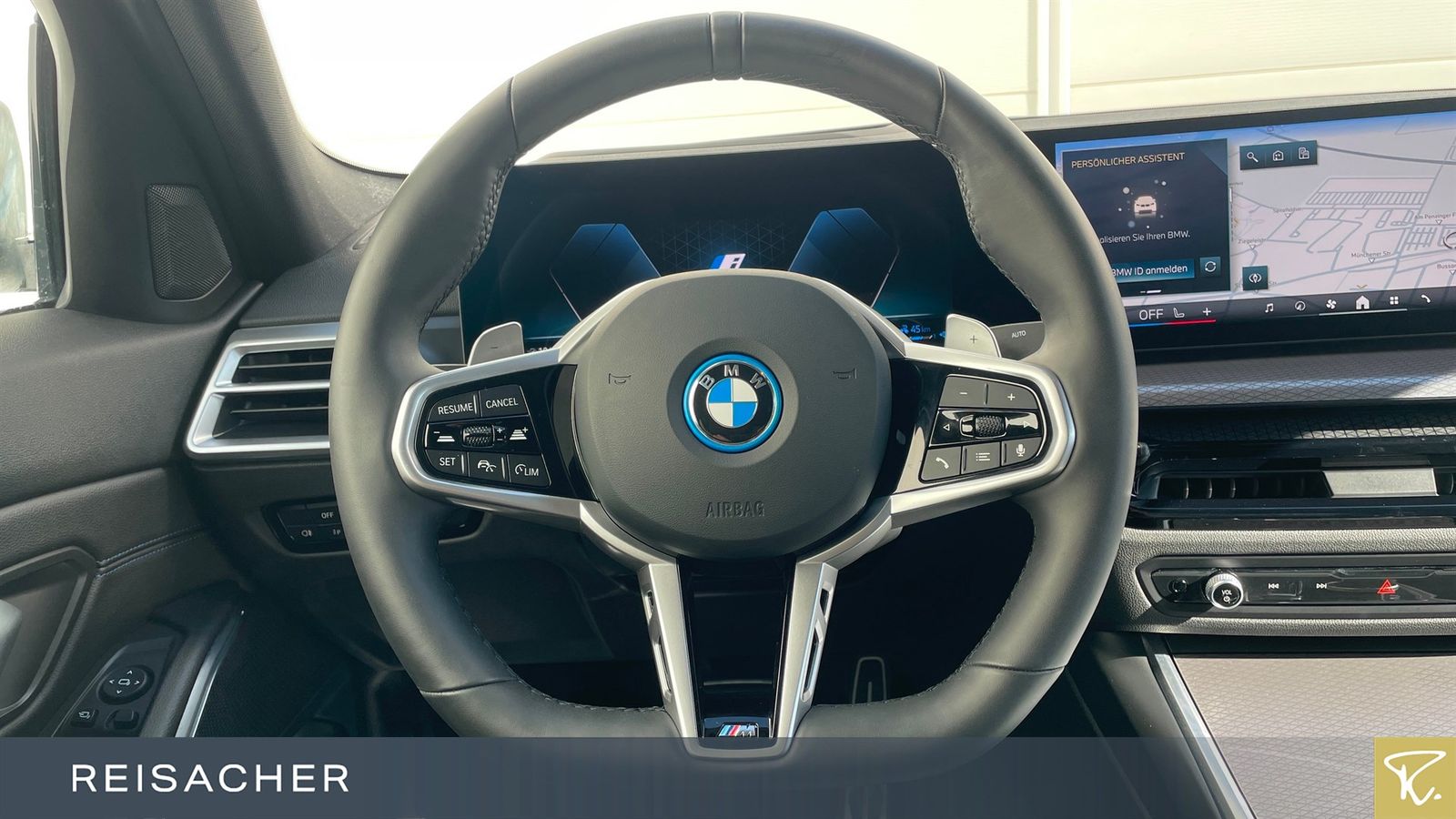 BMW 330e xDrive Lim M Sport,LCPro.HuD,AHK,ACC,adLED