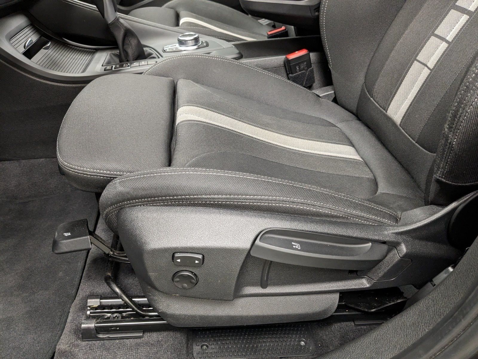 BMW X1 xDrive25e - Samsaru's Car Outlet