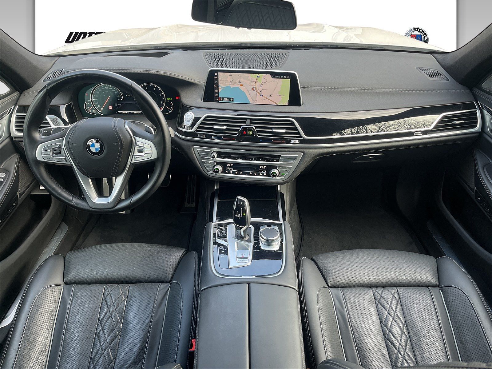 BMW 740d xDrive Limousine M Sportpaket Head-Up DAB