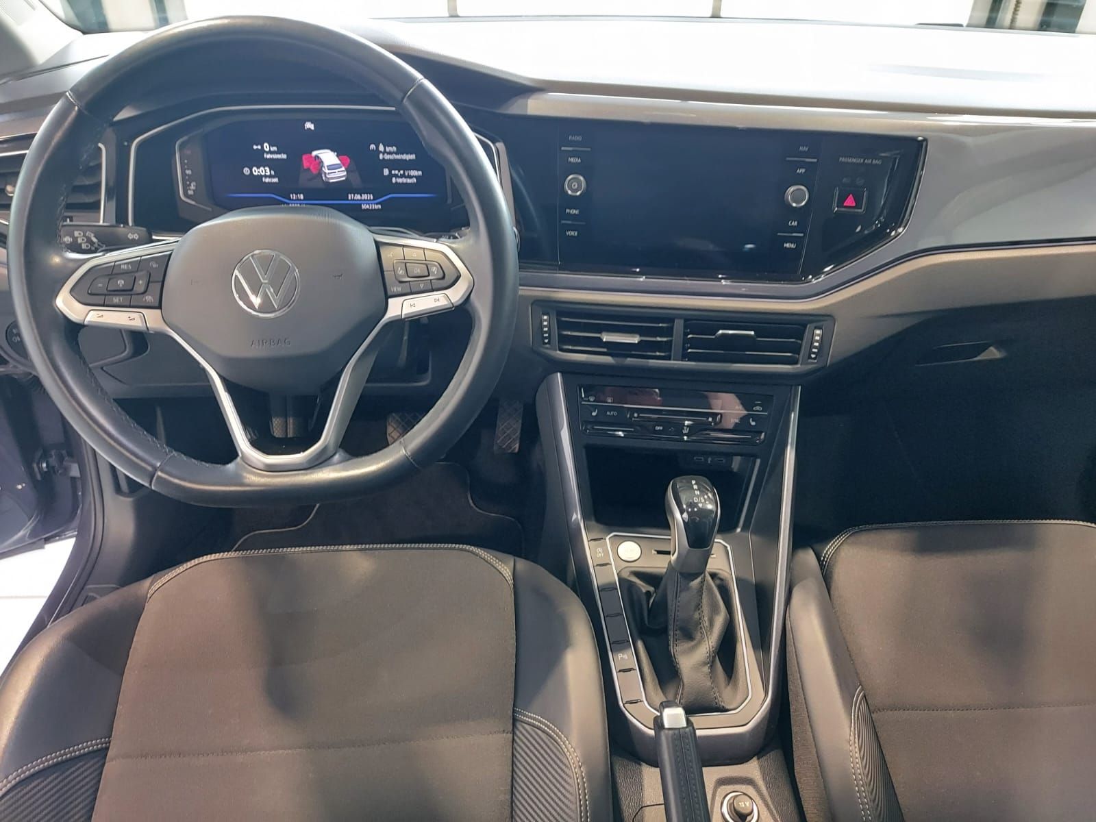 Volkswagen Taigo 1.0 TSI Style - Samsaru's Car Outlet