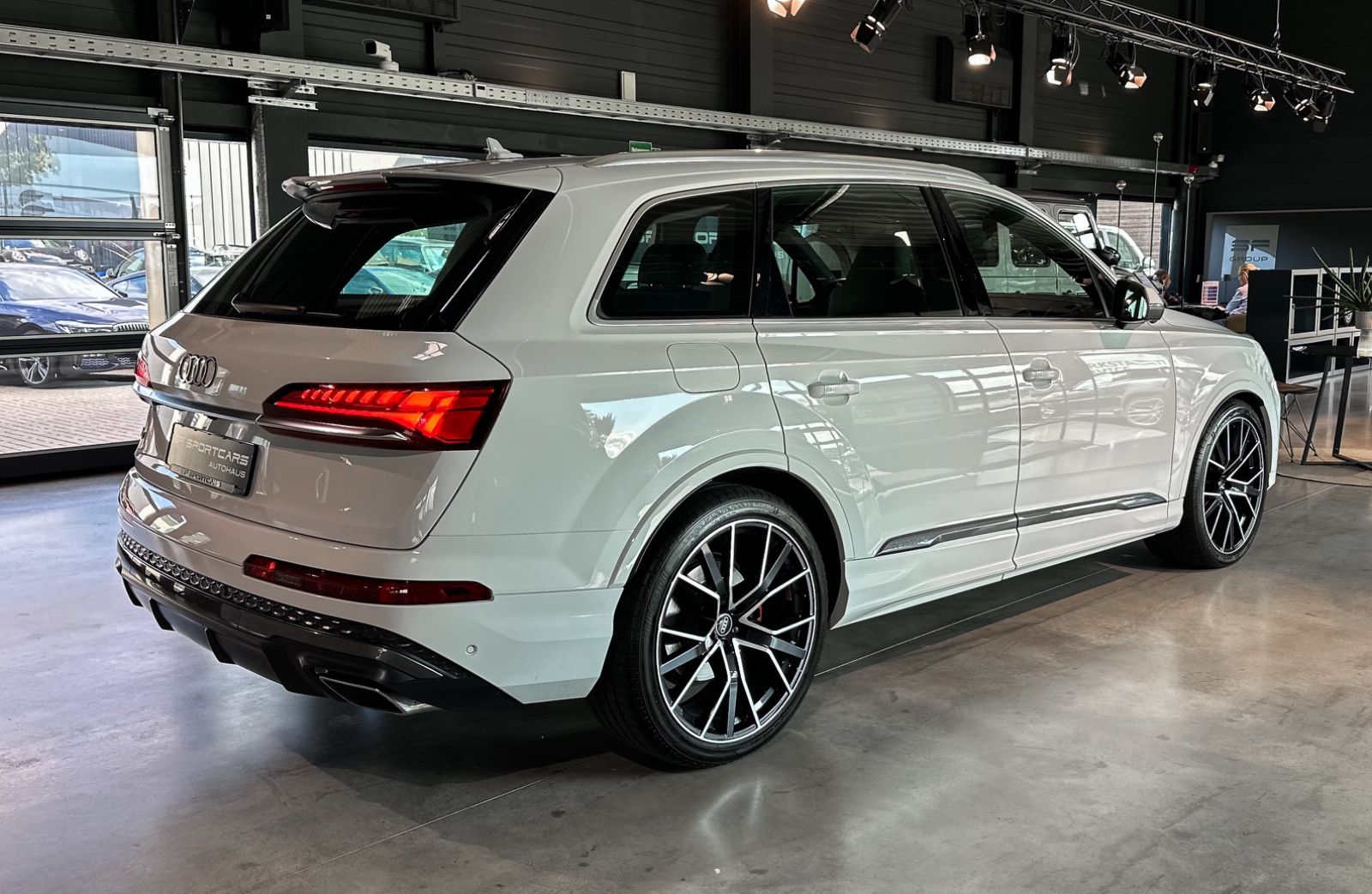 Audi Q7 45 TDI QUATTRO-S LINE-STHZ-1.HAND-19%-MÜNCHEN