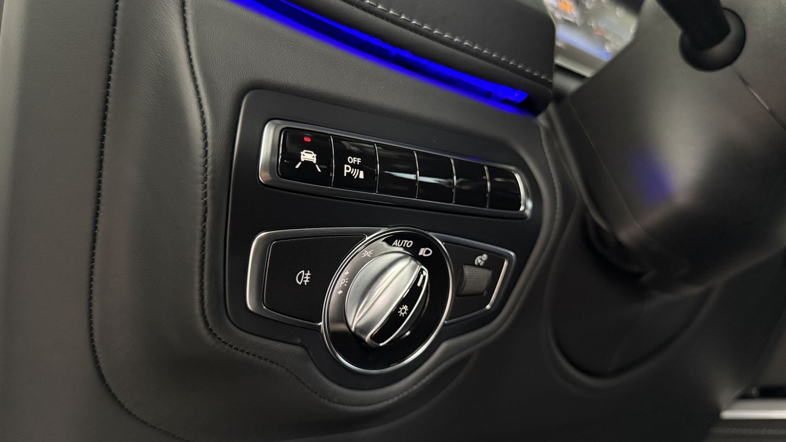 Mercedes-Benz G 63 AMG - Samsaru's Car Outlet