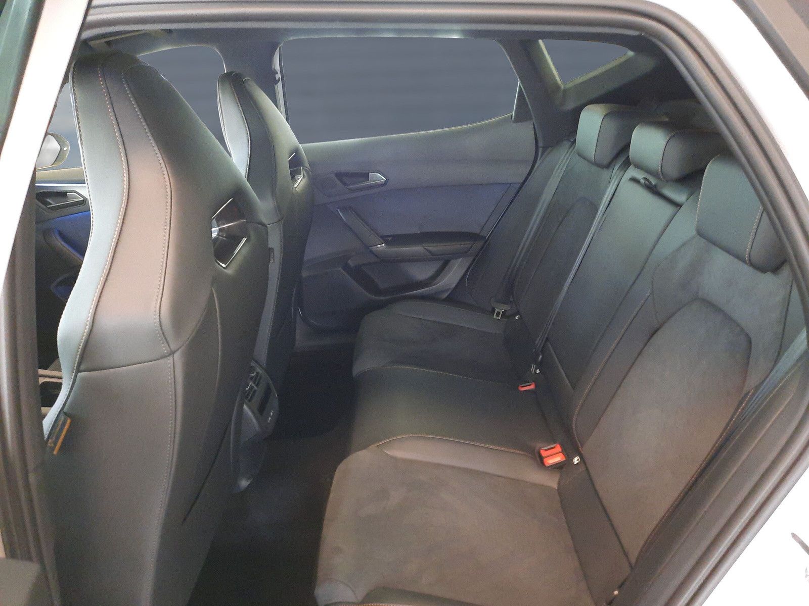 Cupra Formentor 2.0 TSI VZ 4Drive - Samsaru's Car Outlet