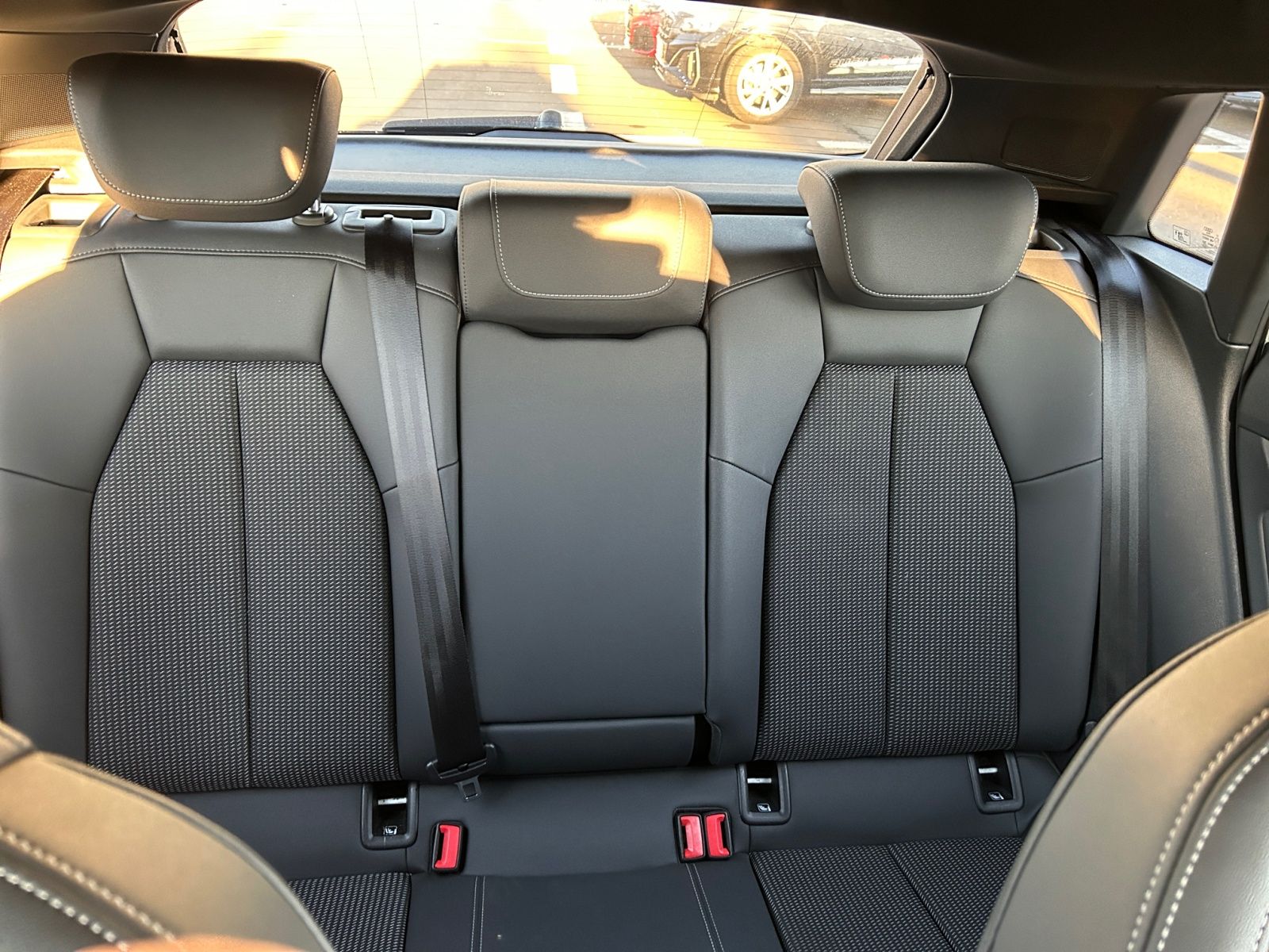 Audi A3 Sportback 30 TFSI S line - Samsaru's Car Outlet