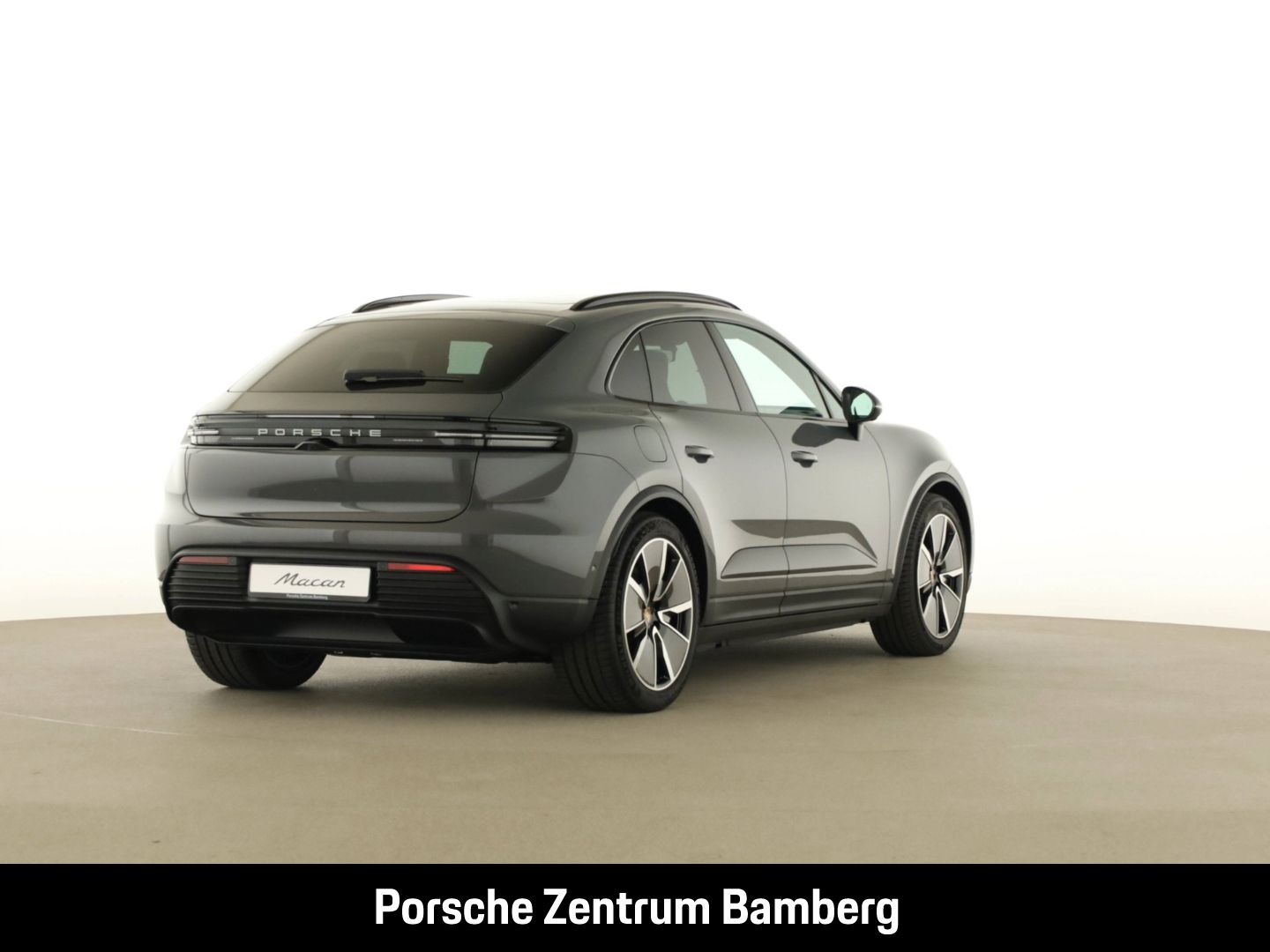 Porsche Macan 4/ Luftfahrwerk/ BOSE/ HUD/ AHK/ 360-Grad