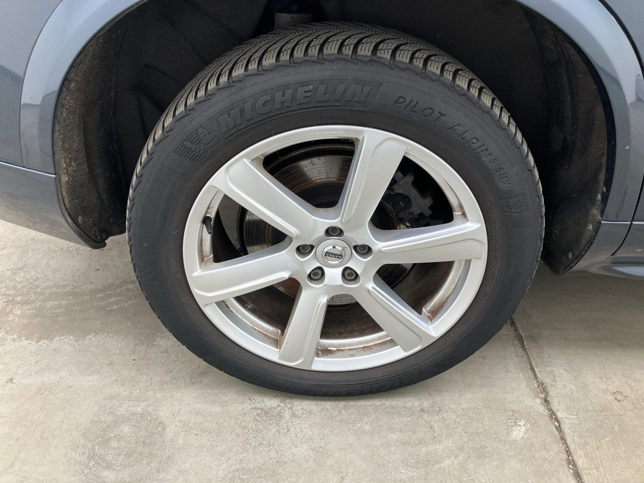 Volvo XC 90 T8 AWD Core Plug-In AHK StHz