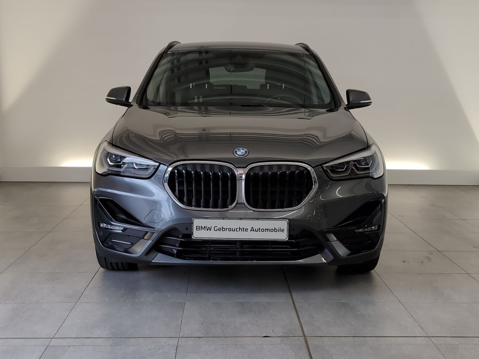BMW X1 xDrive25e Sport Line - Samsaru's Car Outlet