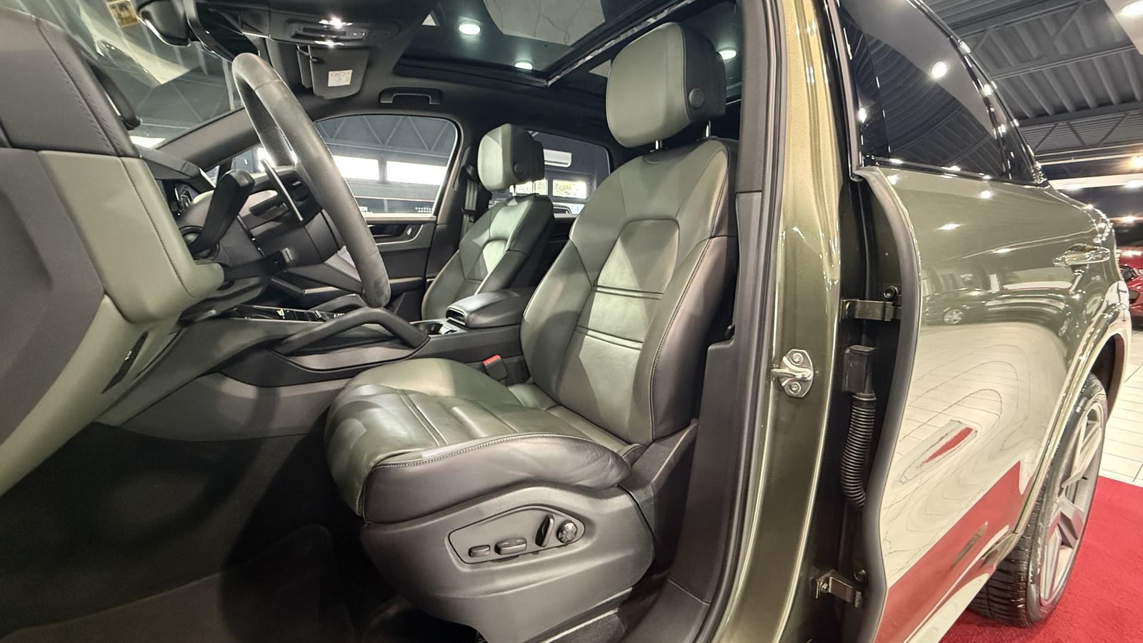 Porsche Cayenne S Sport Chrono +PANO+360*KAMERA+SOFTCLOS