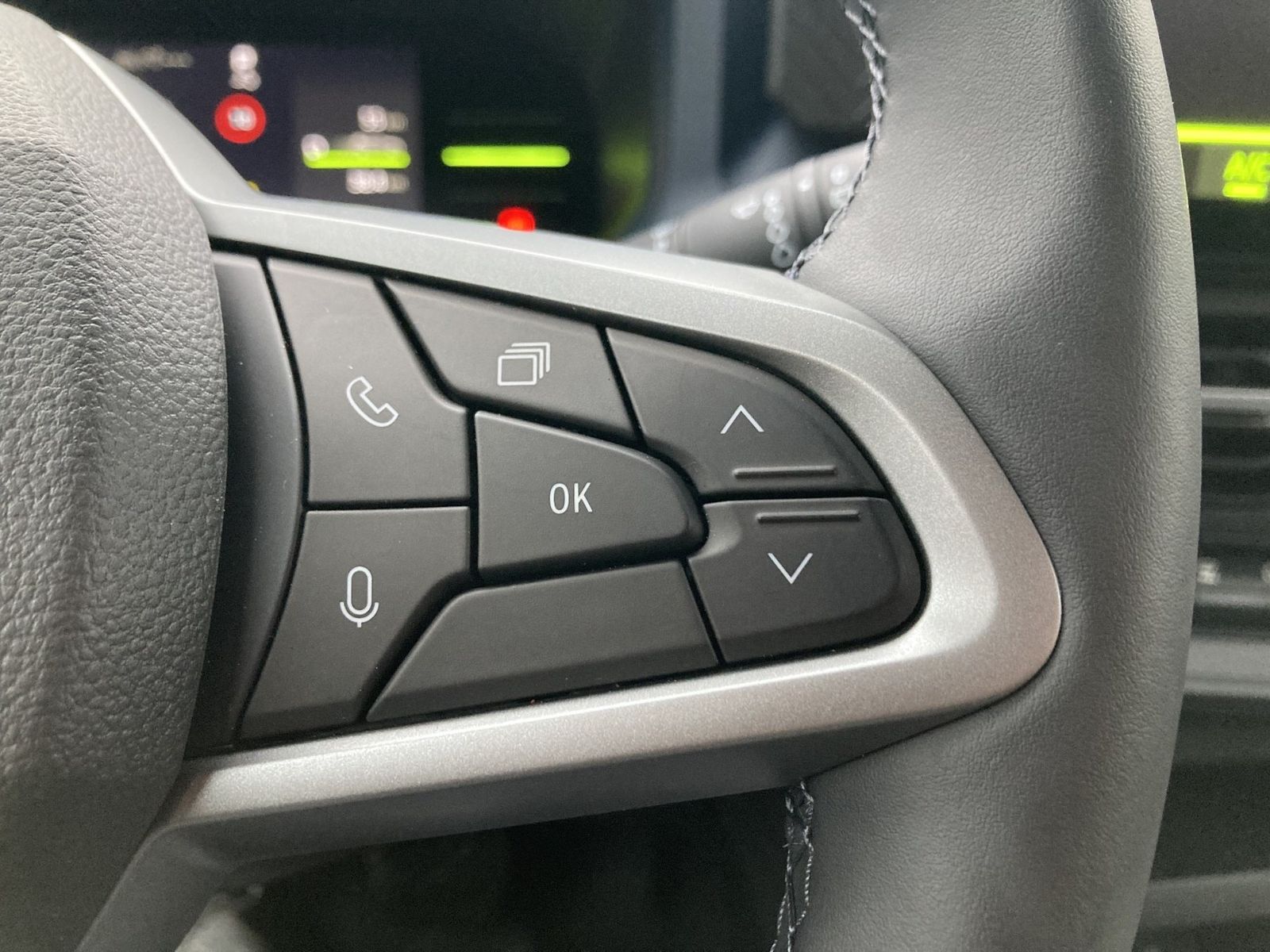 Dacia Duster Journey HYBRID - Samsaru's Car Outlet