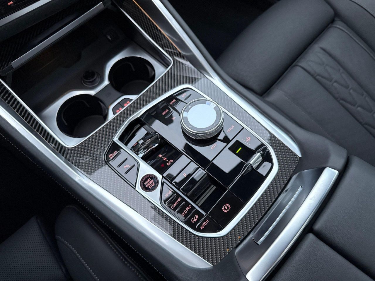 BMW X6 xDrive30d M Sport Pro 360° B&W Pano AHK