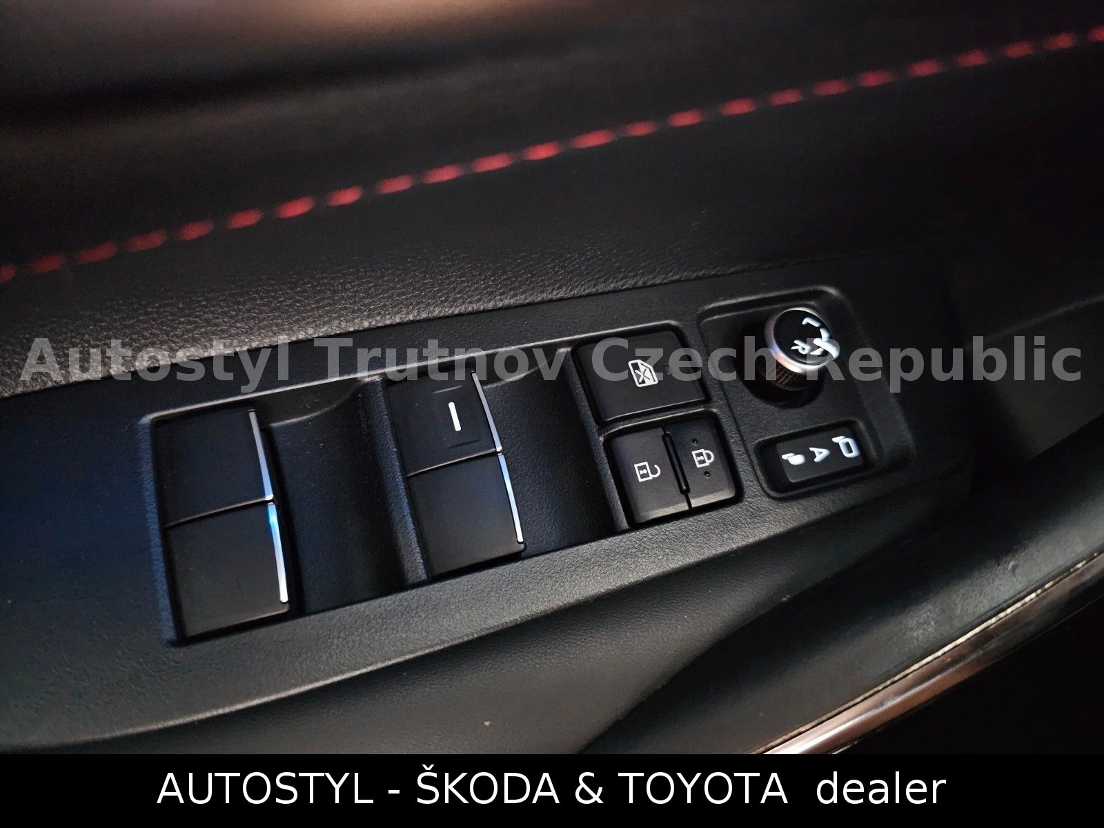 Toyota 2.0HEV 197k GR SPORT DYNAMIC HEAD UP