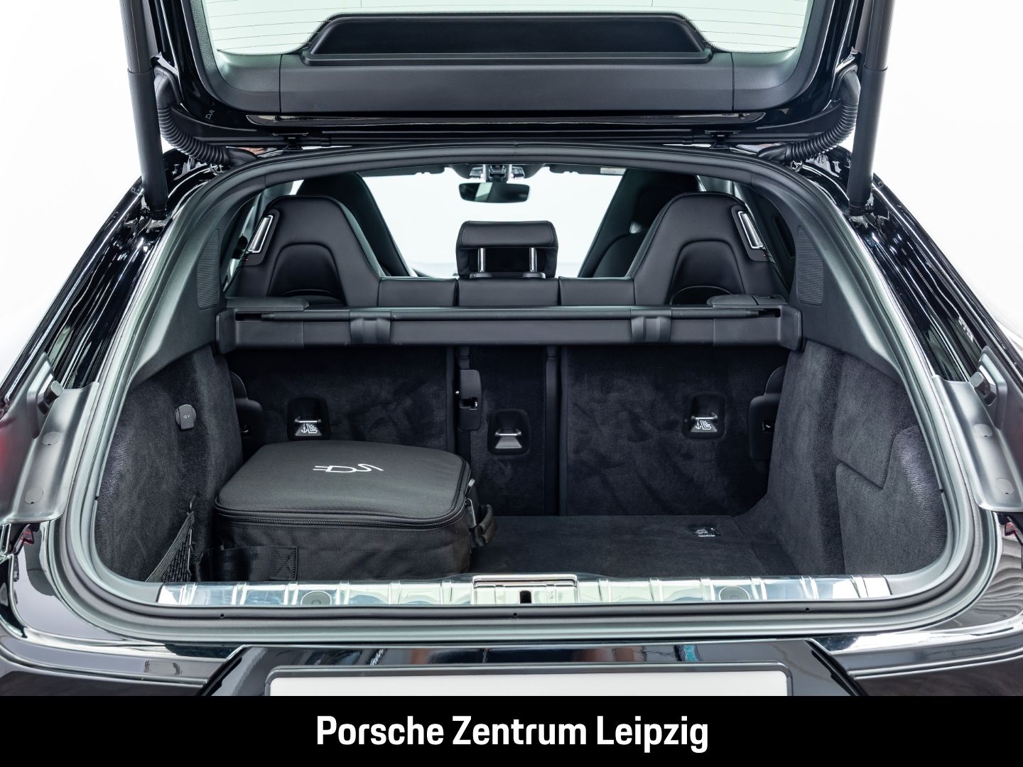 Porsche Panamera 4S E-Hybrid InnoDrive Sitzklima Sportab
