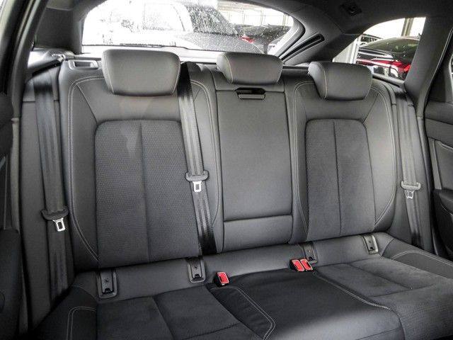 Audi A6 Avant 45 quattro S LINE BLACKPAK STANDHZ. AHK