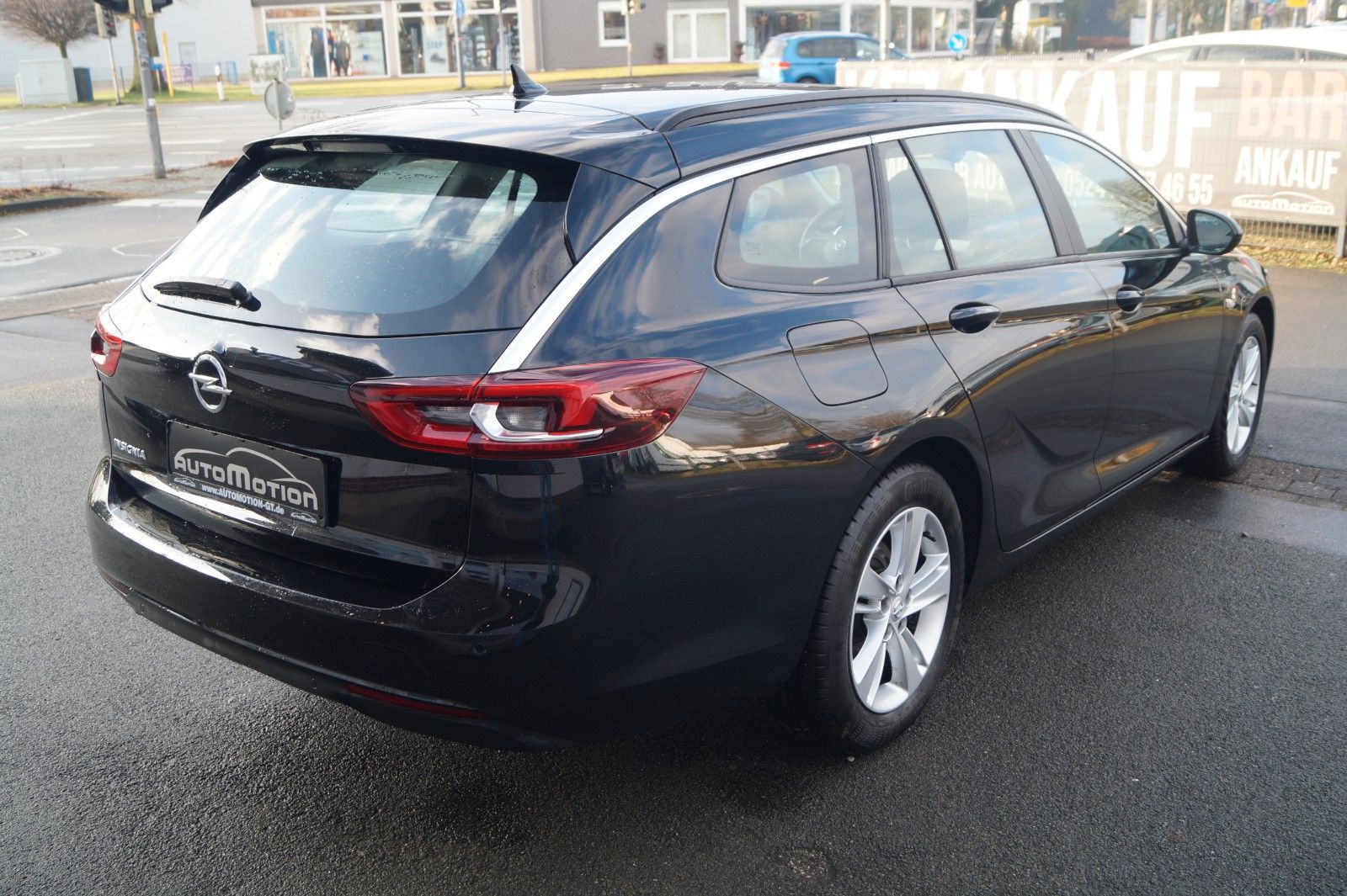 Opel Insignia B Sports Tourer Edition - Samsaru's Car Outlet