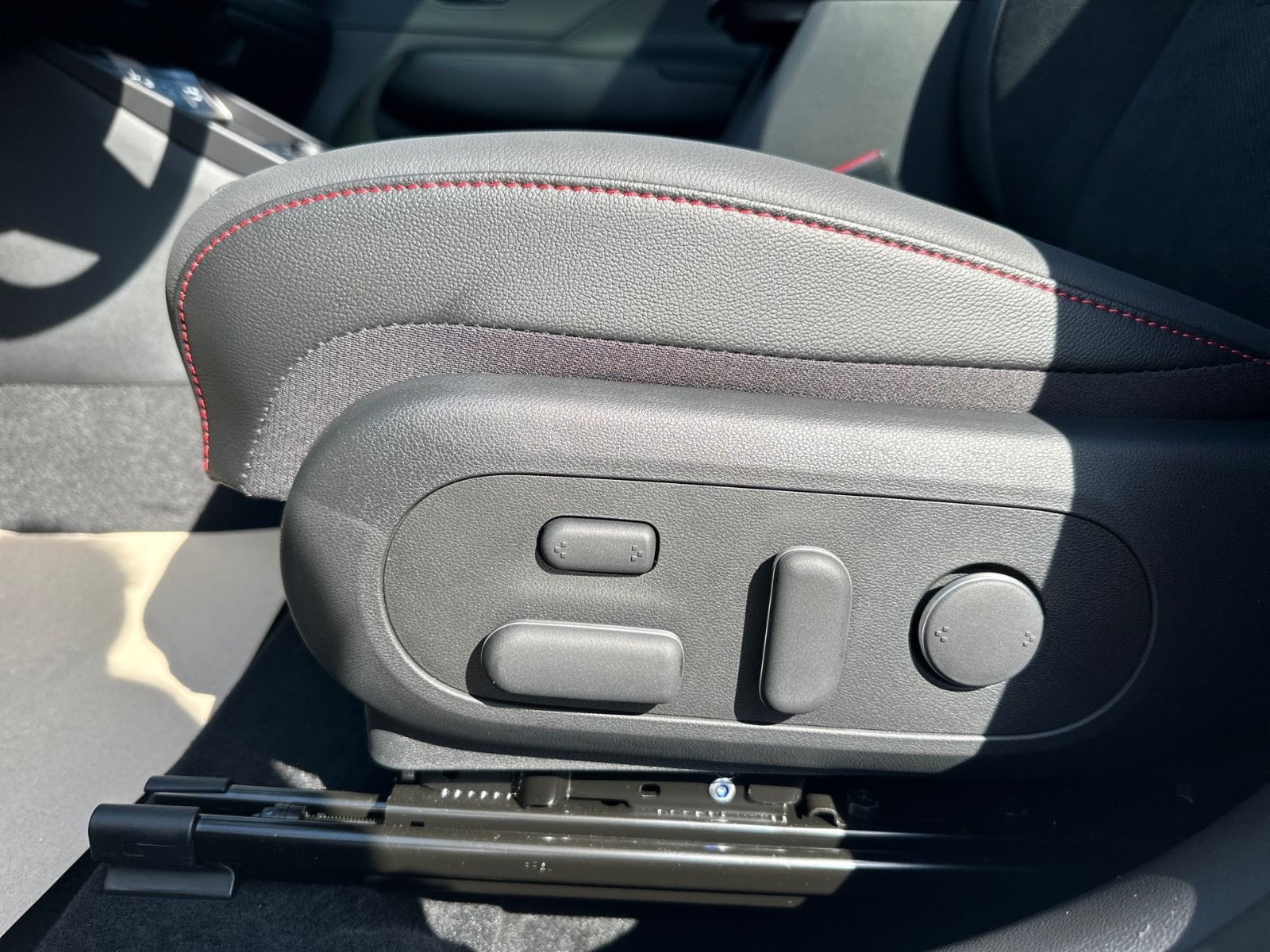 Hyundai KONA 1.6 T-GDI 4WD N LINE ULTIMATE - Samsaru's Car Outlet