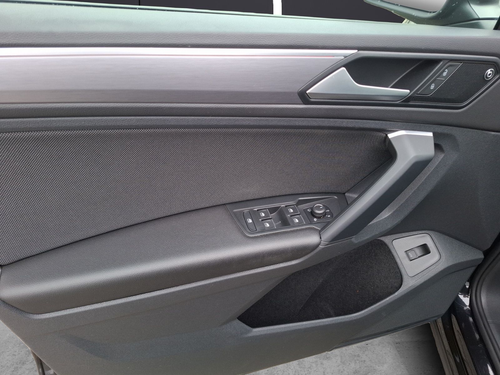 Seat Tarraco TSI FR DSG 4Drive LED AHK Navi AID Pano