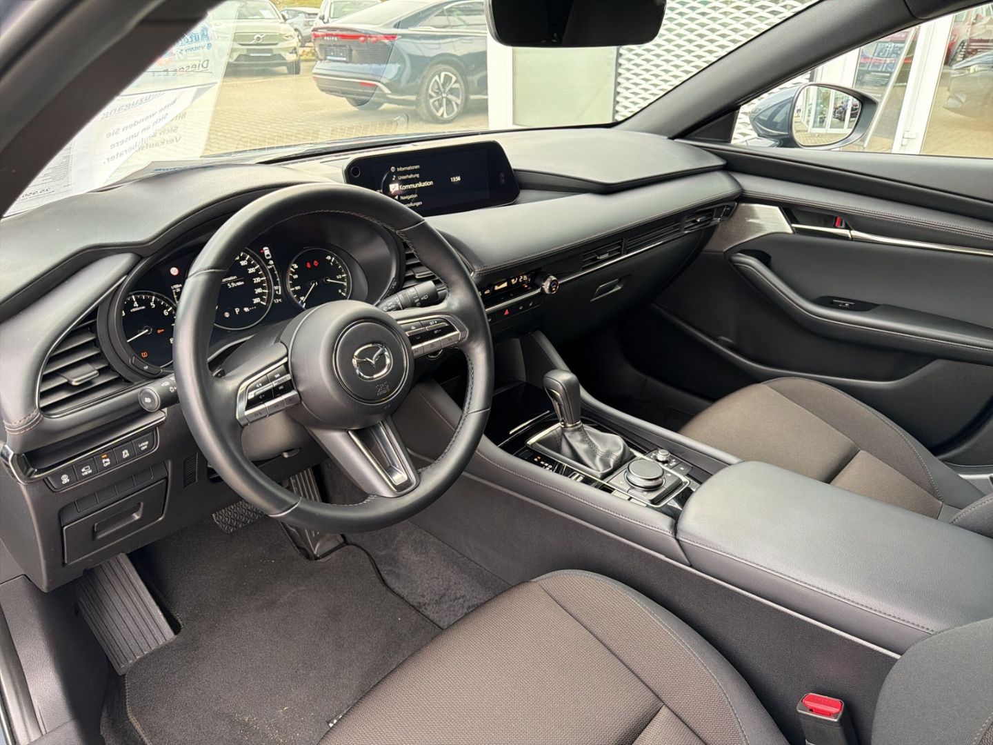 Mazda 3 Skyactiv-X 186 Selection HUD Navi Soundsystem