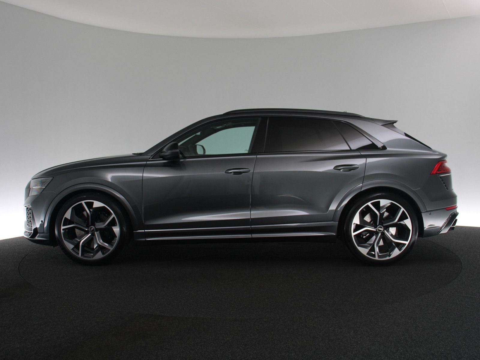 Audi RS Q8 quattro AHK 360° MATRIX-LED PANO STANDHZ