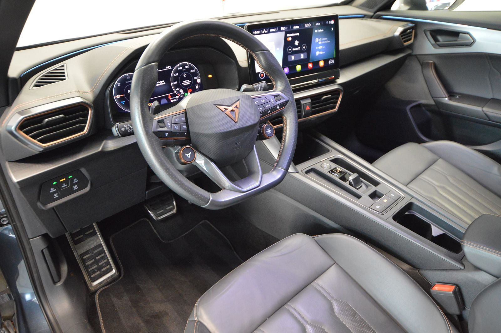 Cupra Formentor VZ 1.4 e-HYBRID - Samsaru's Car Outlet